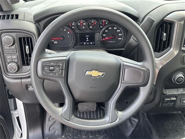 new 2025 Chevrolet Silverado 2500 car, priced at $49,367