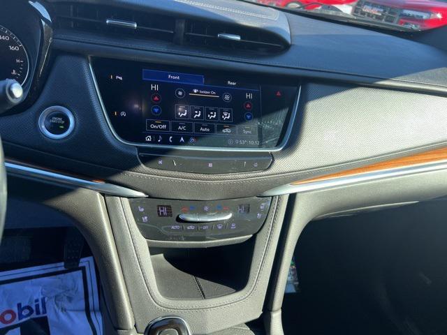 used 2020 Cadillac XT5 car, priced at $28,018