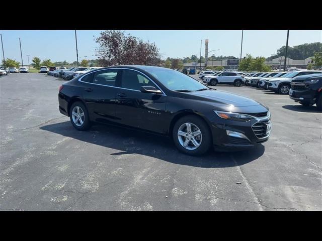 new 2025 Chevrolet Malibu car, priced at $25,570