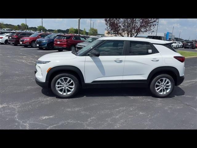 new 2025 Chevrolet TrailBlazer car, priced at $24,885