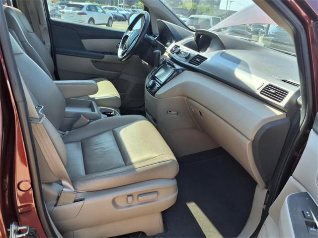 used 2016 Honda Odyssey car, priced at $14,540