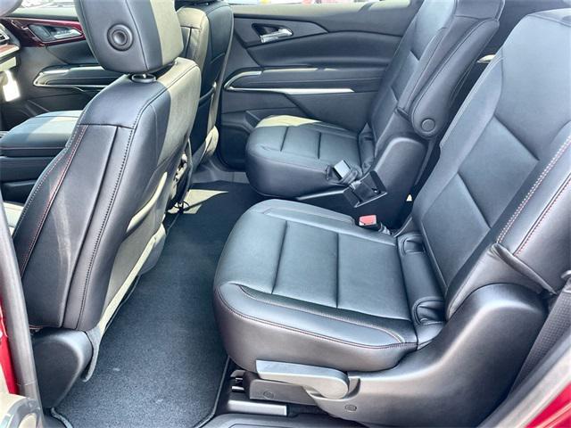 new 2026 Chevrolet Traverse car, priced at $54,015