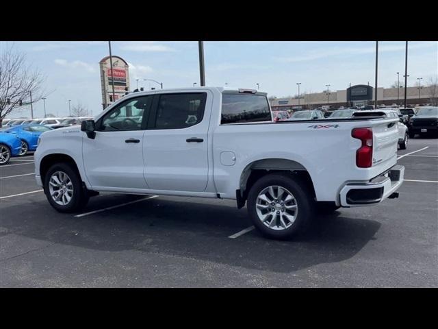 new 2024 Chevrolet Silverado 1500 car, priced at $39,015