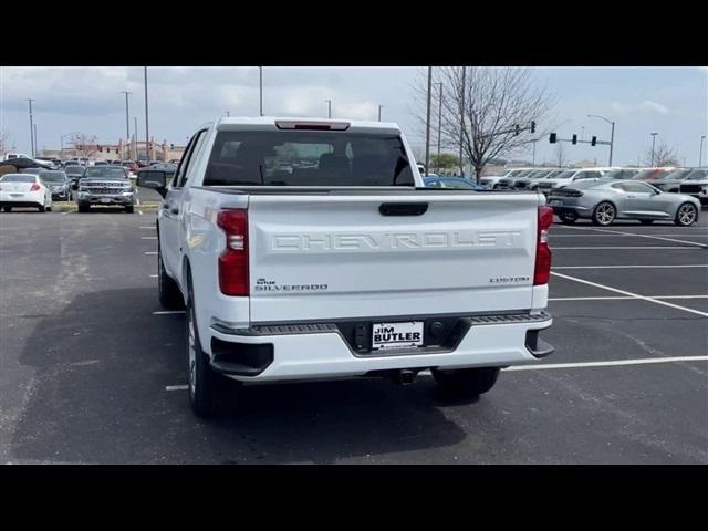 new 2024 Chevrolet Silverado 1500 car, priced at $39,015