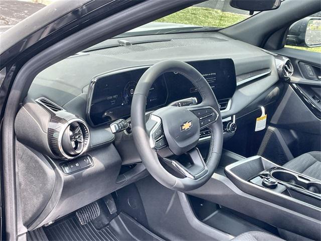 new 2026 Chevrolet Equinox car, priced at $30,290