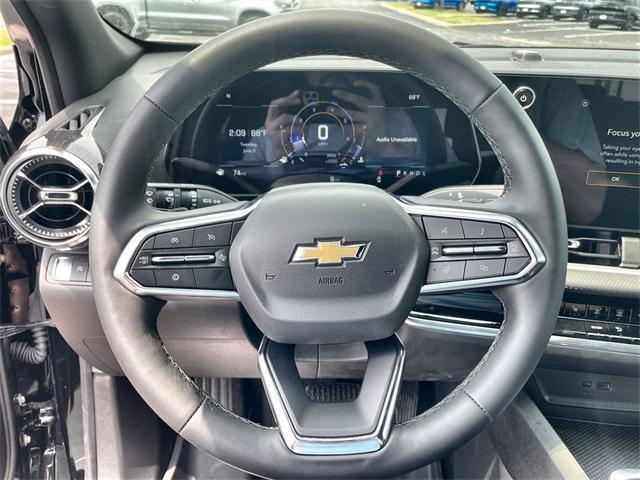 new 2026 Chevrolet Equinox car, priced at $30,290
