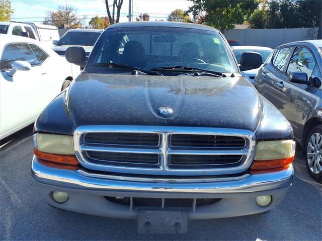 used 2000 Dodge Dakota car, priced at $7,000