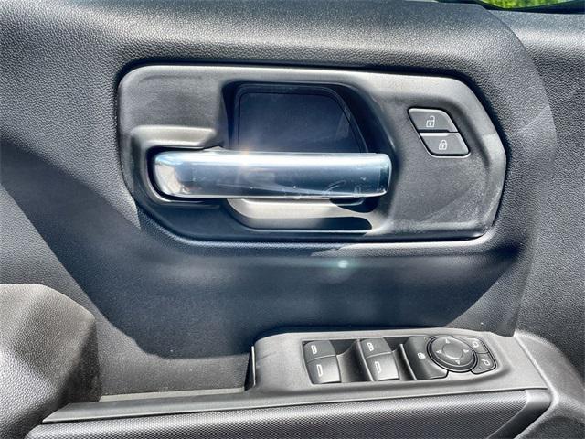 new 2025 Chevrolet Silverado 1500 car, priced at $39,779