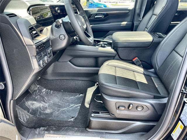 new 2025 Chevrolet Suburban car, priced at $89,635