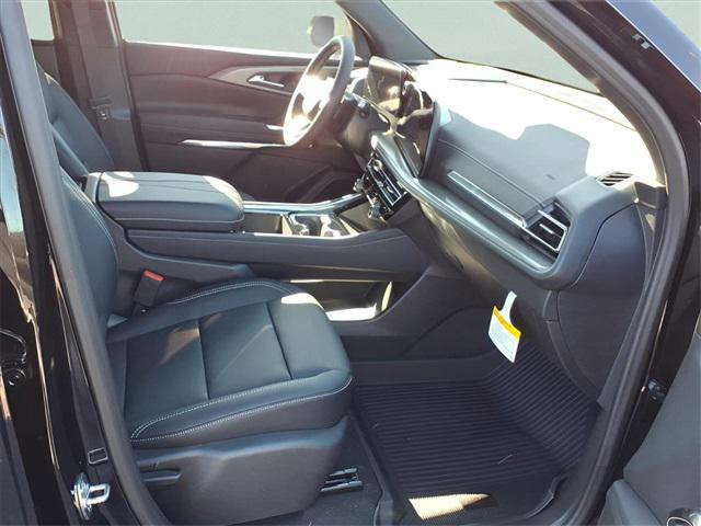 new 2026 Chevrolet Traverse car, priced at $42,623