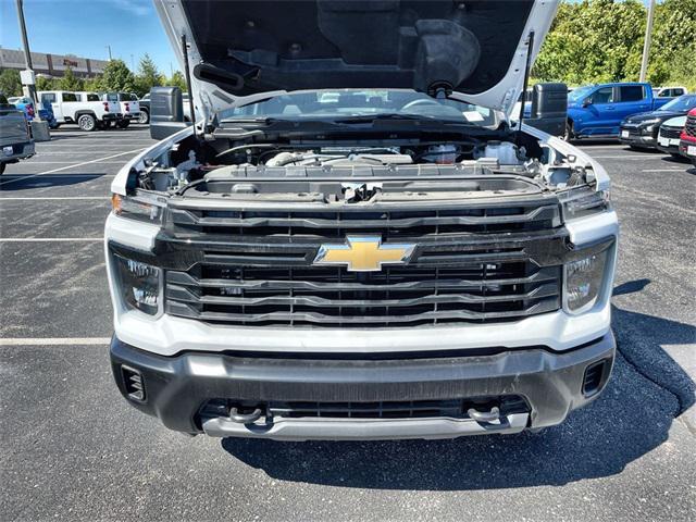 new 2025 Chevrolet Silverado 2500 car, priced at $53,666