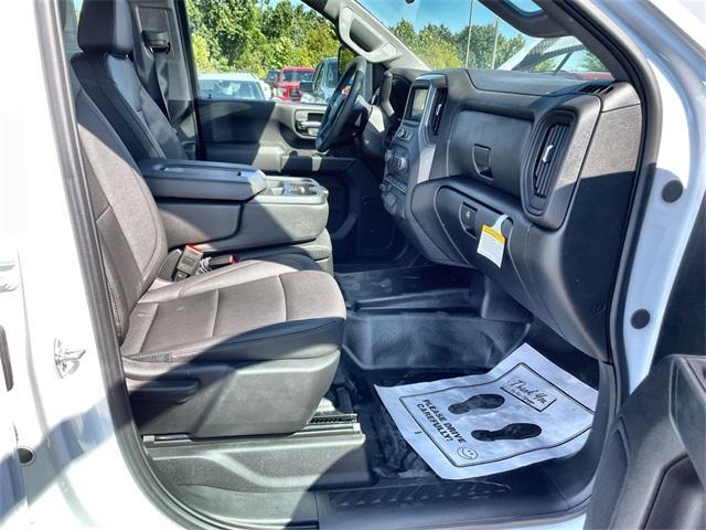 new 2025 Chevrolet Silverado 2500 car, priced at $53,666