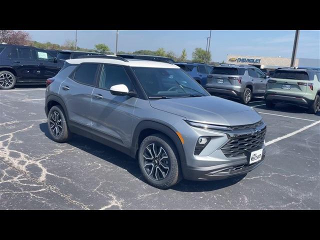 new 2025 Chevrolet TrailBlazer car, priced at $32,145