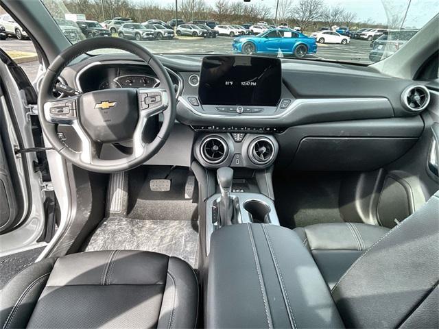 new 2025 Chevrolet Blazer car, priced at $45,249