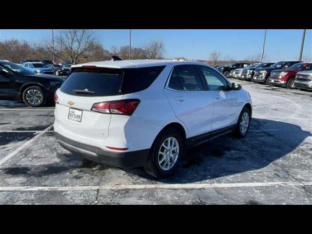 used 2022 Chevrolet Equinox car, priced at $21,070