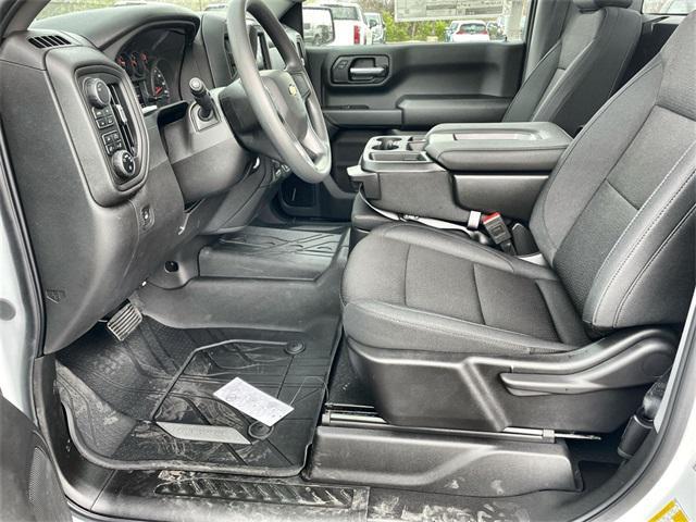 new 2025 Chevrolet Silverado 1500 car, priced at $38,696