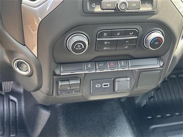 new 2025 Chevrolet Silverado 2500 car, priced at $49,367