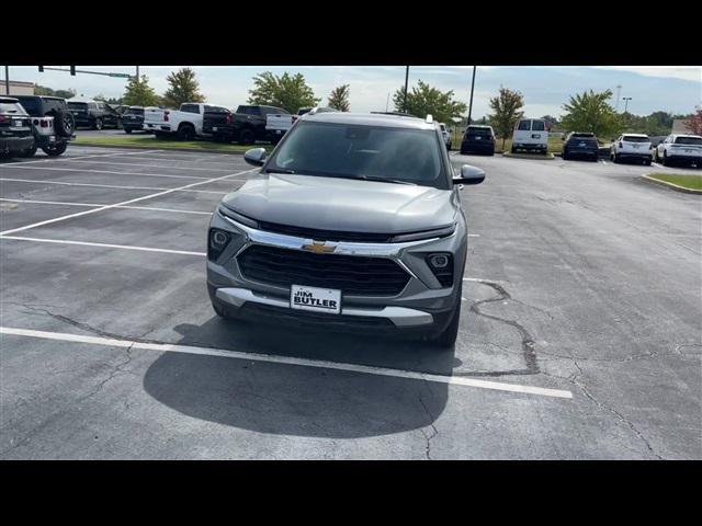 new 2025 Chevrolet TrailBlazer car, priced at $27,446