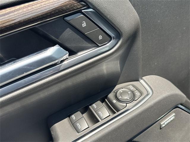 new 2025 Chevrolet Silverado 1500 car, priced at $52,277
