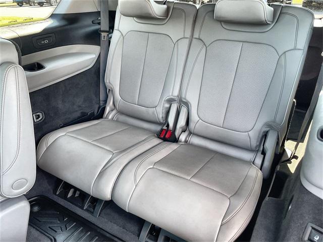 used 2023 Jeep Grand Cherokee L car, priced at $40,495