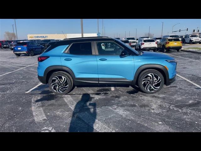 new 2025 Chevrolet TrailBlazer car, priced at $30,217