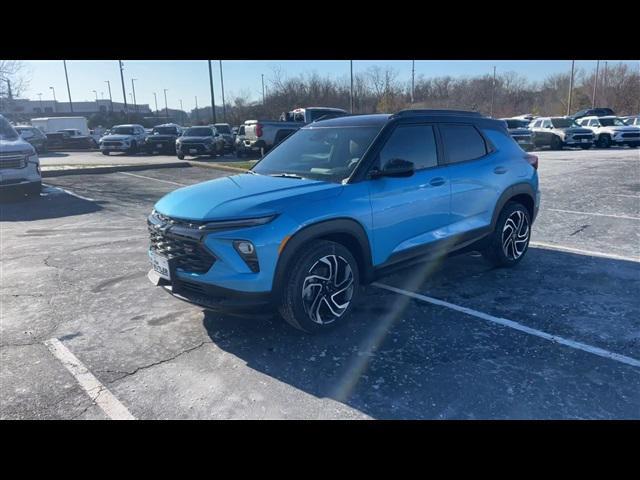 new 2025 Chevrolet TrailBlazer car, priced at $30,217