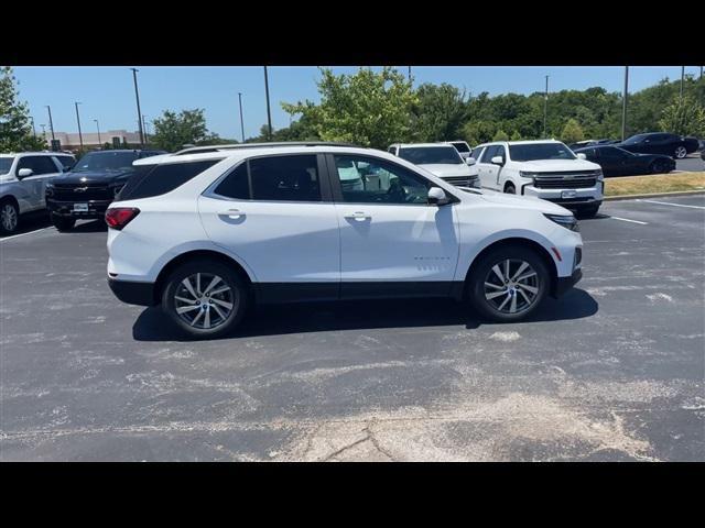 new 2024 Chevrolet Equinox car, priced at $31,874