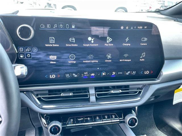 new 2025 Chevrolet Equinox EV car, priced at $34,890