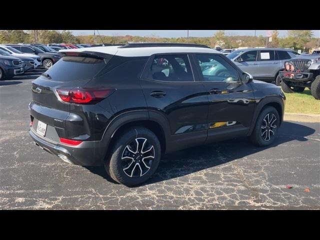 new 2025 Chevrolet TrailBlazer car, priced at $31,220