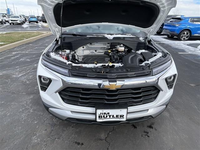 new 2025 Chevrolet TrailBlazer car, priced at $27,048