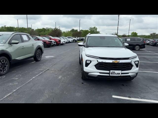 new 2024 Chevrolet TrailBlazer car, priced at $25,305