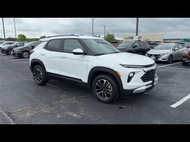 new 2024 Chevrolet TrailBlazer car, priced at $25,305