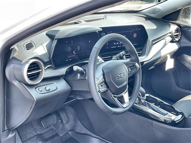 new 2025 Chevrolet Trax car, priced at $27,106