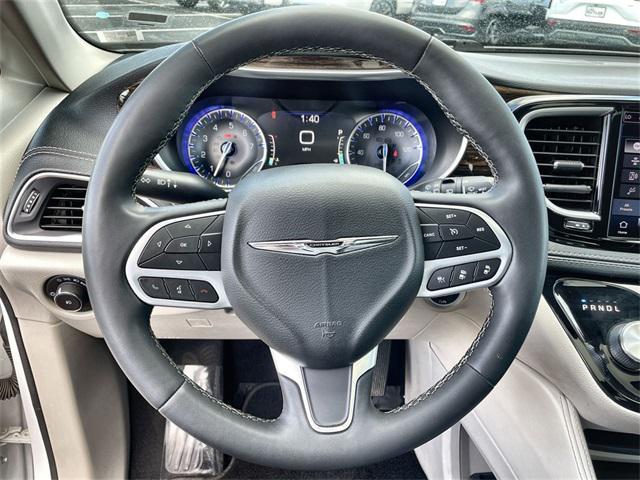 used 2023 Chrysler Pacifica car, priced at $28,995