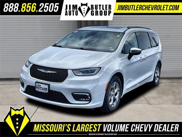 used 2023 Chrysler Pacifica car, priced at $31,000