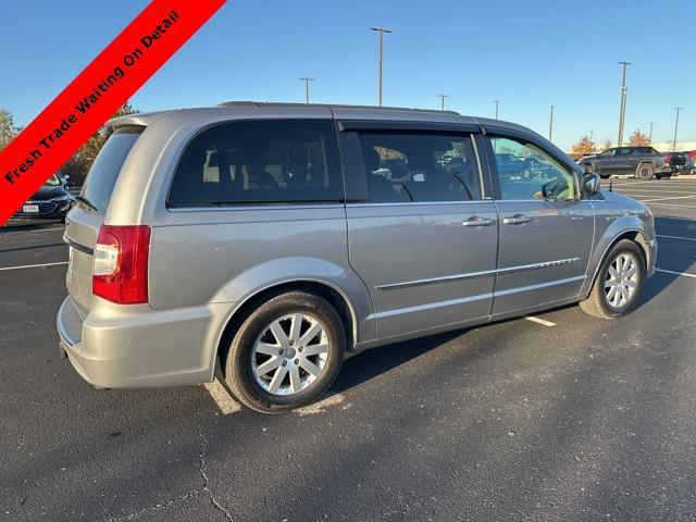 used 2014 Chrysler Town & Country car, priced at $11,671