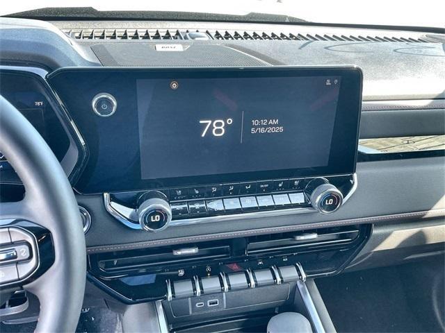 new 2025 Chevrolet Colorado car, priced at $48,878