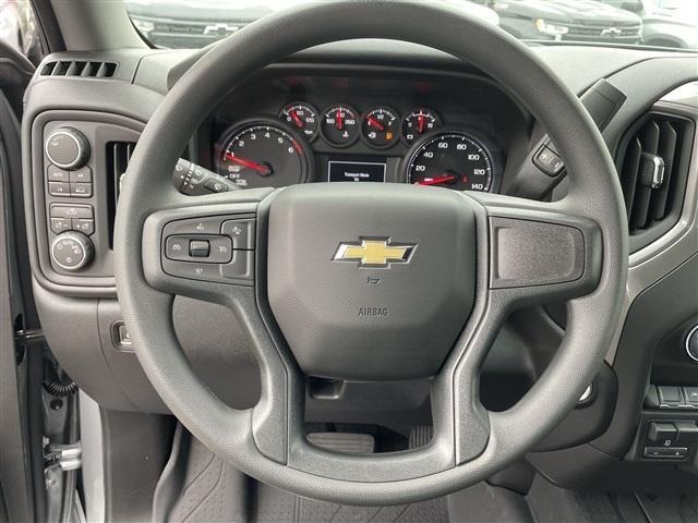 new 2025 Chevrolet Silverado 1500 car, priced at $41,923