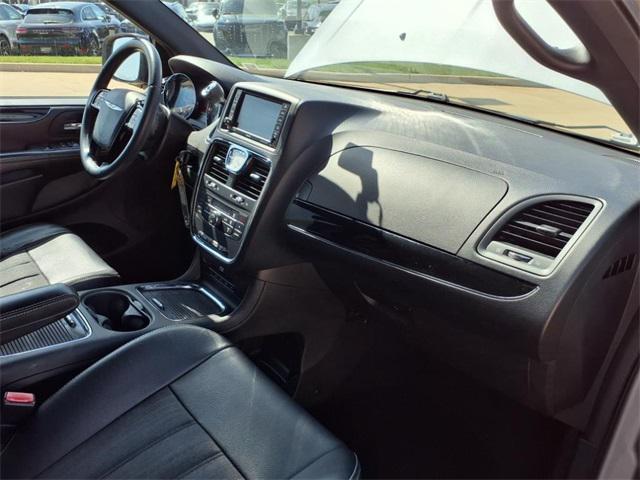 used 2015 Chrysler Town & Country car, priced at $11,514