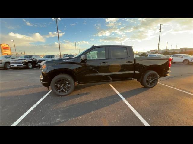 new 2025 Chevrolet Silverado 1500 car, priced at $46,113