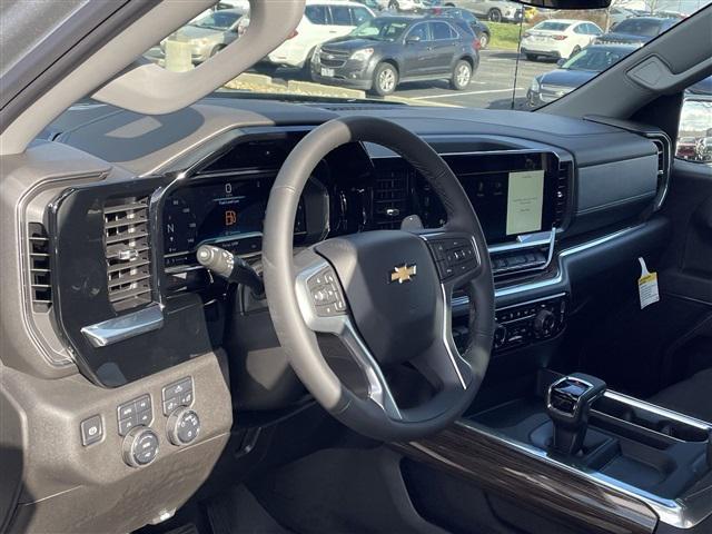 new 2025 Chevrolet Silverado 1500 car, priced at $53,030