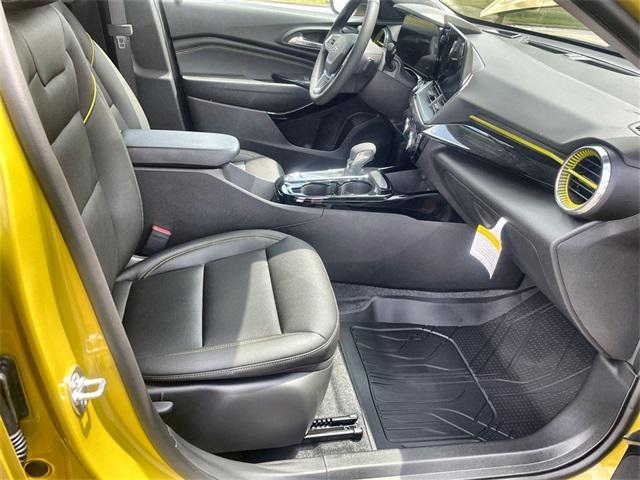 new 2025 Chevrolet Trax car, priced at $26,655