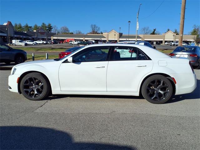 used 2022 Chrysler 300 car, priced at $25,000