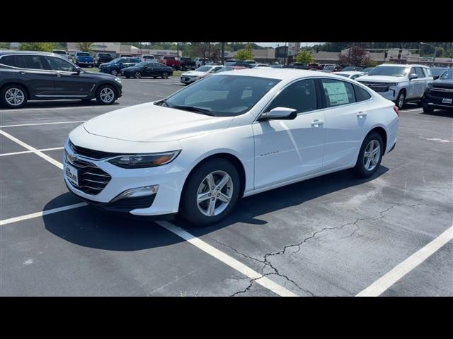 new 2025 Chevrolet Malibu car, priced at $25,570