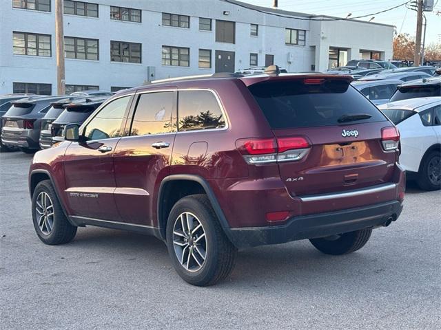 used 2022 Jeep Grand Cherokee car, priced at $25,000