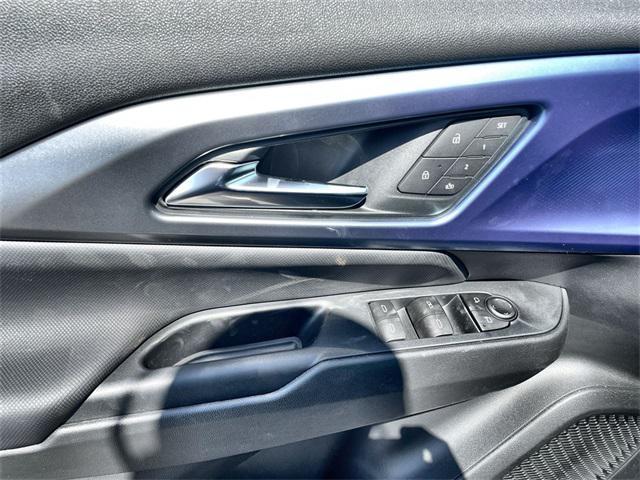 new 2025 Chevrolet Equinox EV car, priced at $30,895