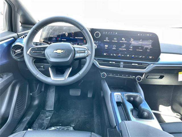 new 2025 Chevrolet Equinox EV car, priced at $30,895
