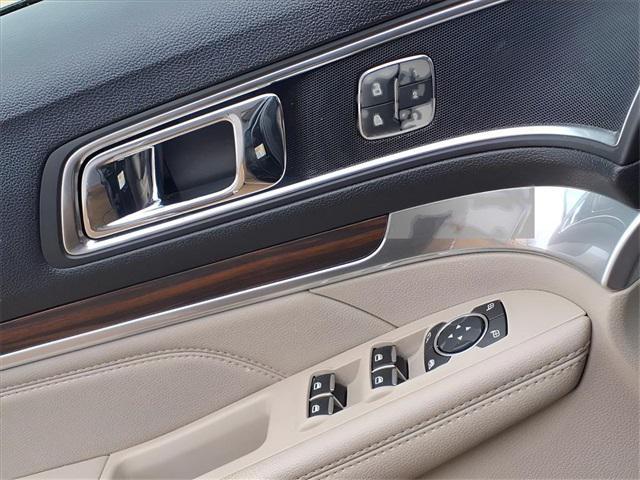 used 2019 Ford Explorer car