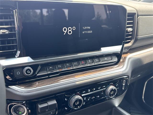 new 2025 Chevrolet Silverado 1500 car, priced at $52,191