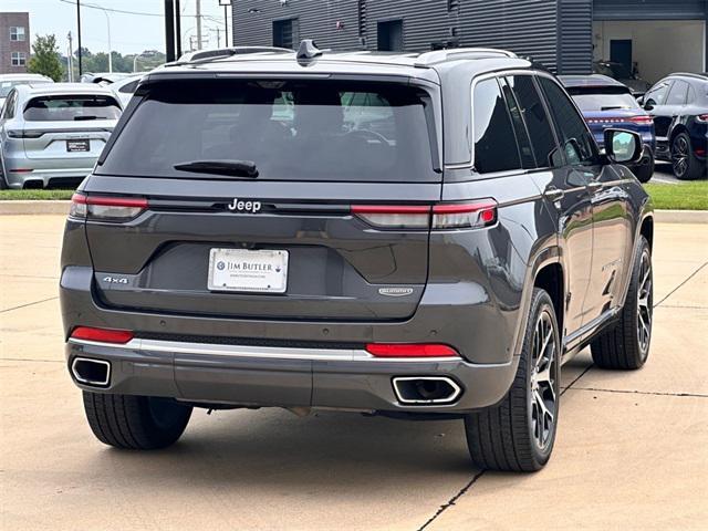 used 2022 Jeep Grand Cherokee car, priced at $37,435